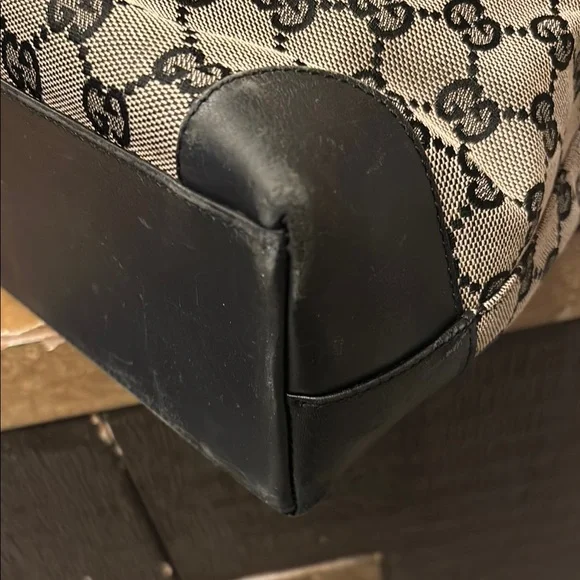 Low start Gucci Tan Tote Bag - Picture 10 of 15